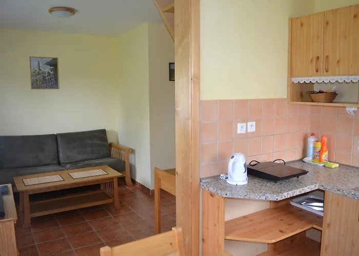 Pod Knizeci, * Trojanovice